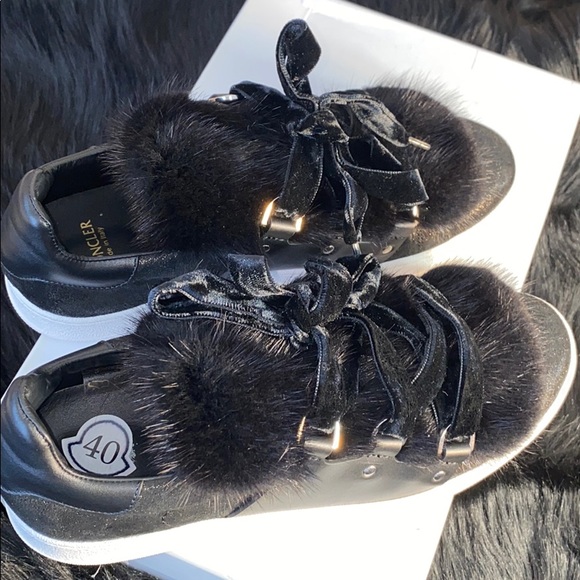 Moncler Fur Shoes - Picture 5 of 6